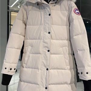 Canada Goose Cream Puffer Jacket